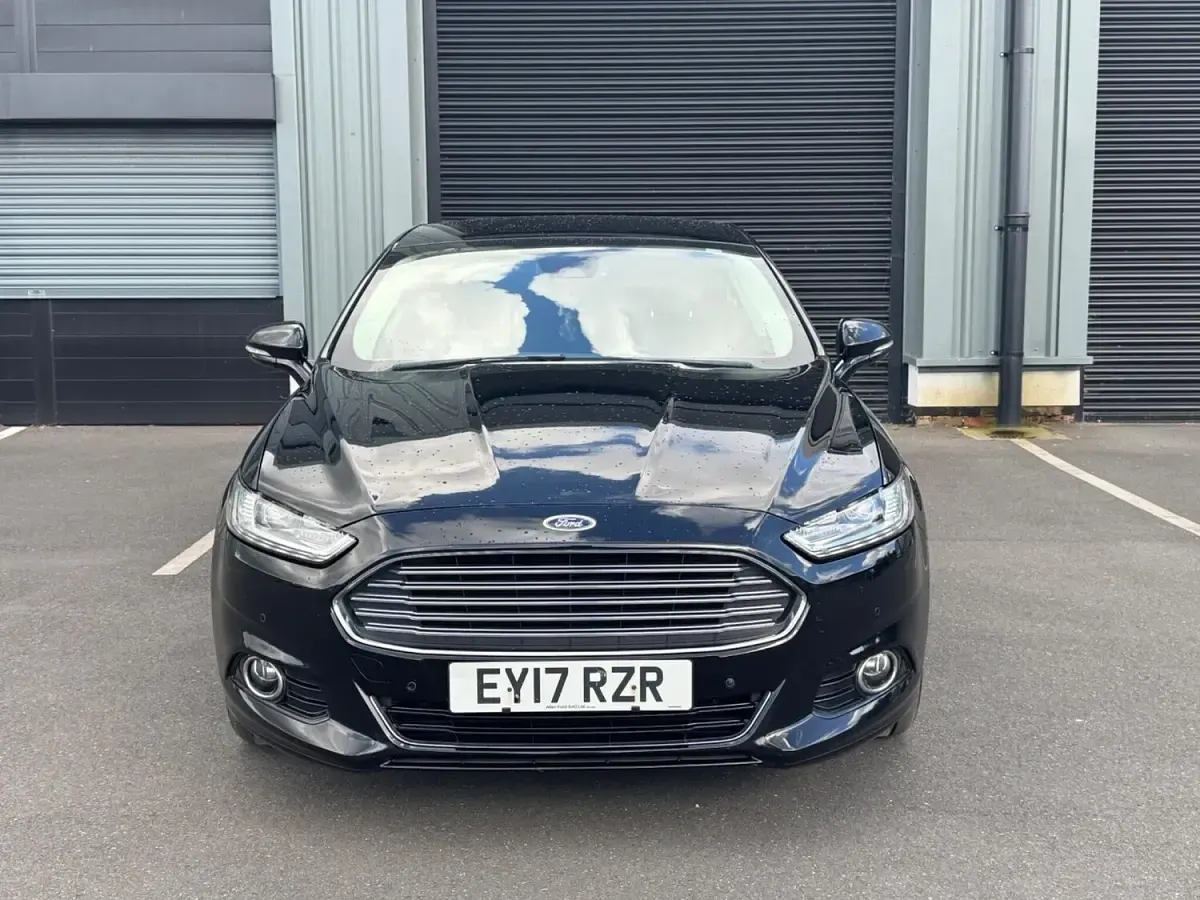 Used Ford Mondeo Titanium 180 HP (132 kW) 2017 Black Hatchback