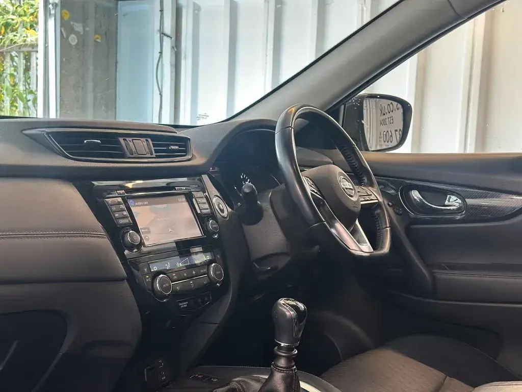 Used Nissan X-Trail N-Connecta 150 HP (110 kW) 2020 Black SUV