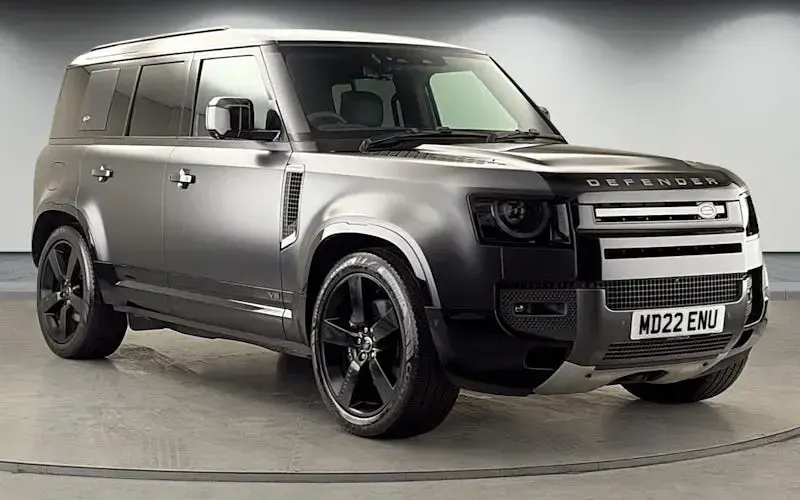 Usado Land Rover Defender Carpathian Edition 525 CV (386 kW) 2024 Familiar
