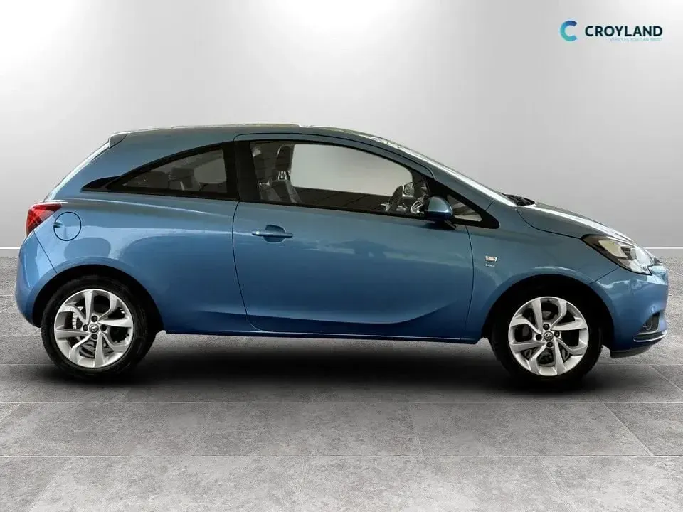 Second-hand Vauxhall Corsa 70 CP (51 kW) 2015 Albastru Hatchback