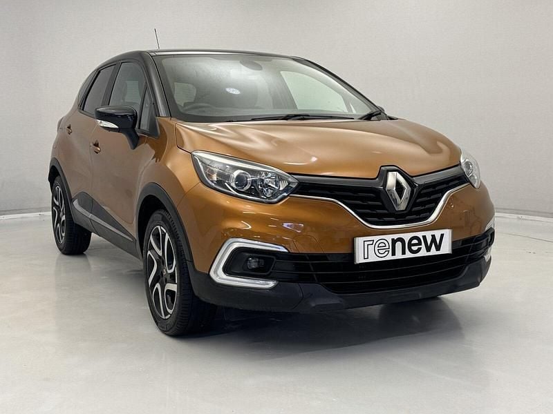 Orange & black Used 2019 Renault Captur SUV | £8,750 (Fair price) - Image 1/1