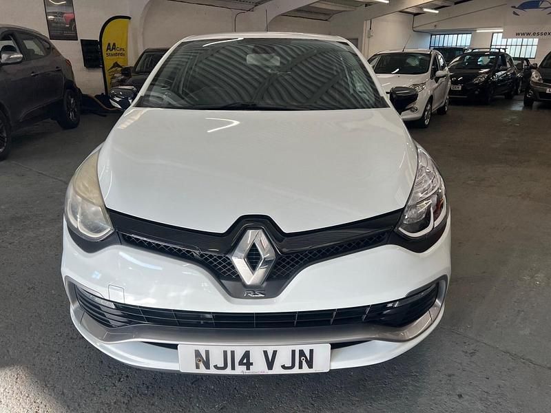 Used Renault Clio IV 2014 White Hatchback