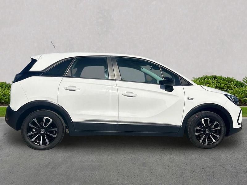 Used Vauxhall Crossland Edition 83 HP (61 kW) 2022 White SUV