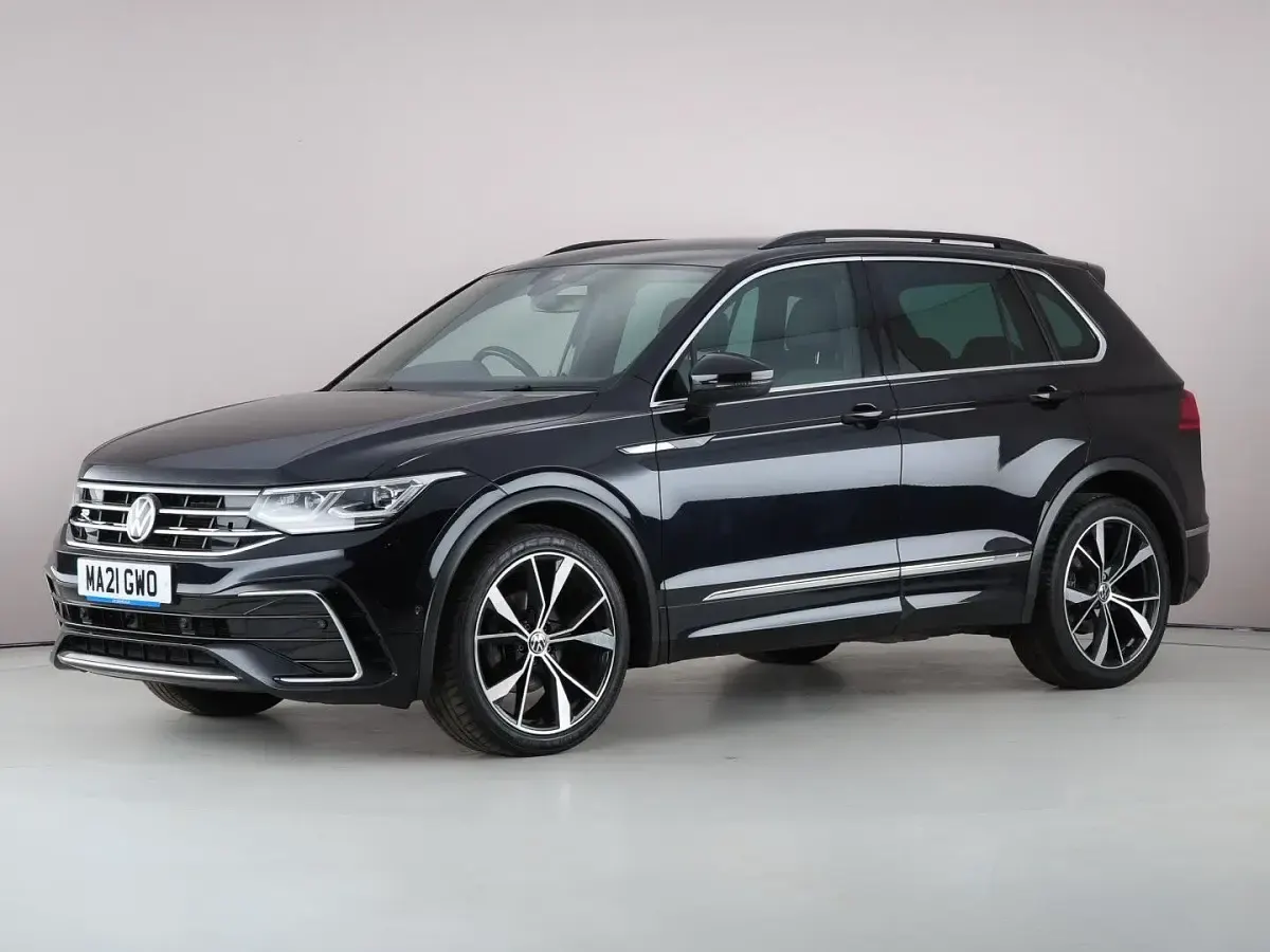 Used VW Tiguan R-line 150 HP (110 kW) 2021 Black SUV