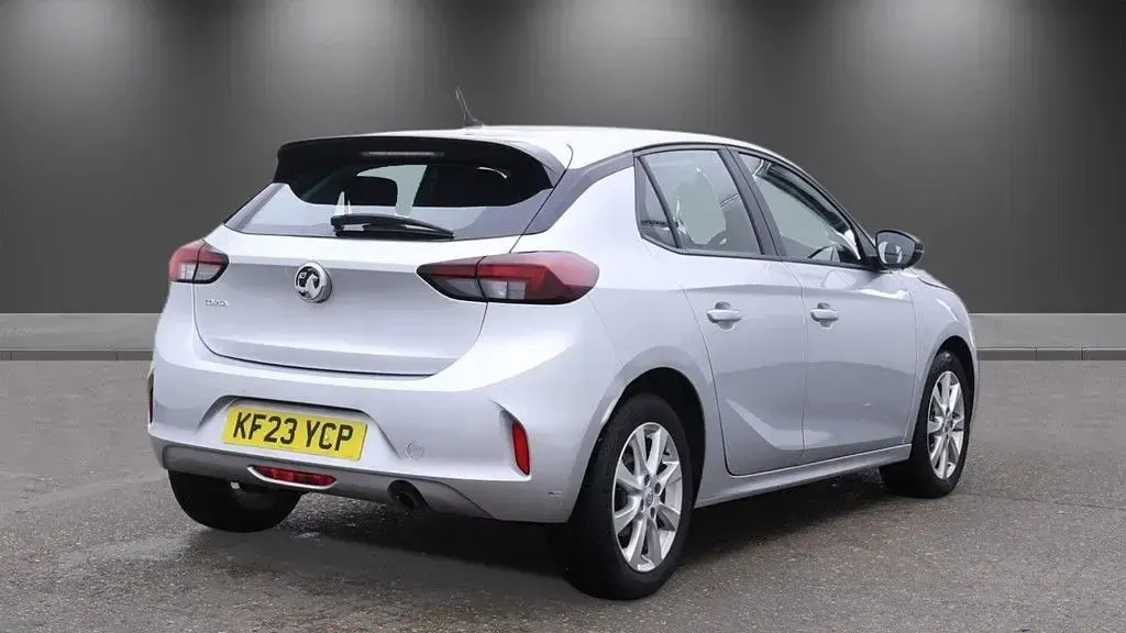 Used Vauxhall Corsa Design Edition 100 HP (73 kW) 2023 Silver Hatchback