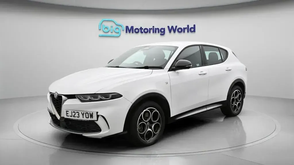 Used Alfa Romeo Tonale Ti 160 HP (117 kW) 2023 White SUV