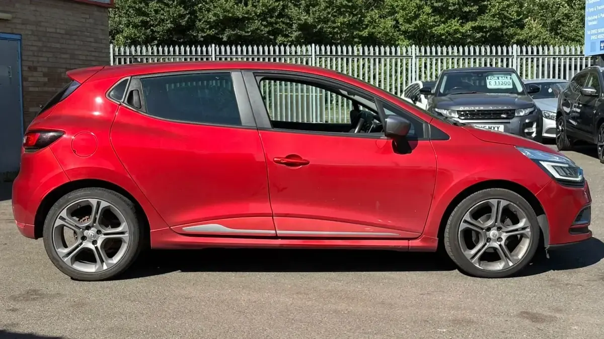 Used Renault Clio GT-Line 2018 Red Hatchback