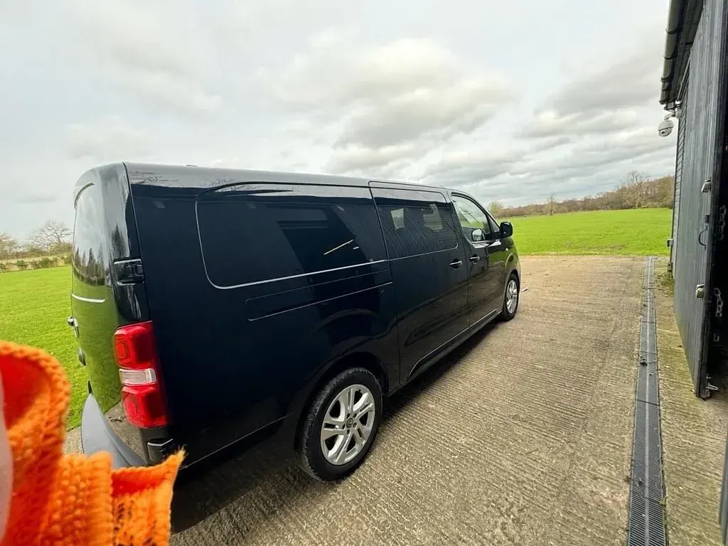 Gebraucht Vauxhall Vivaro Elite 150 PS (110 kW) 2022 Schwarz Van / Kleinbus