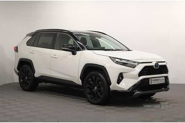 Used Toyota RAV4 2022 White/black Estate