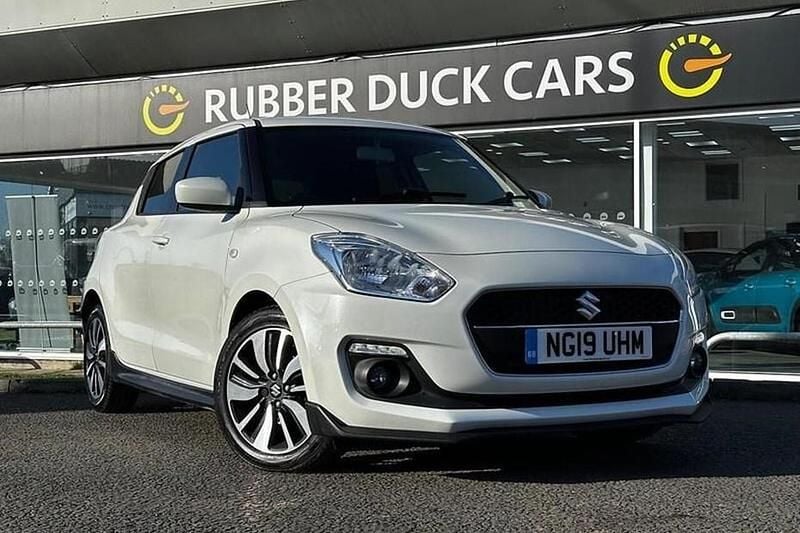 Used Suzuki Swift 2019 White Hatchback