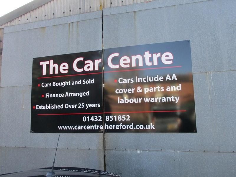 Used Mercedes E250 204 HP (150 kW) 2012 Red Coupe