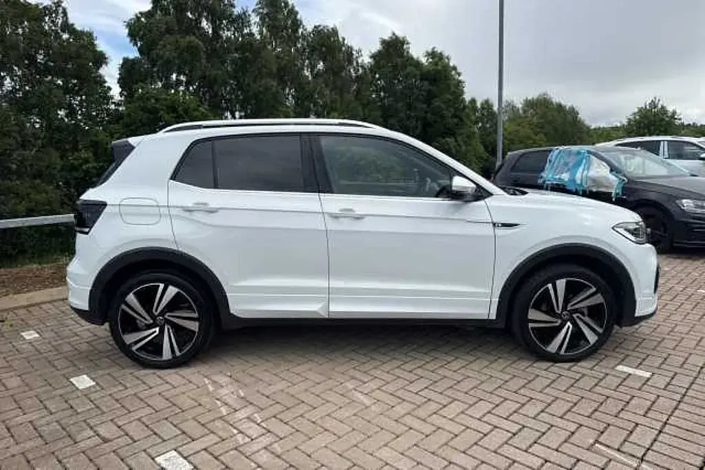 Used VW T-Cross R-line 110 HP (80 kW) 2023 White SUV