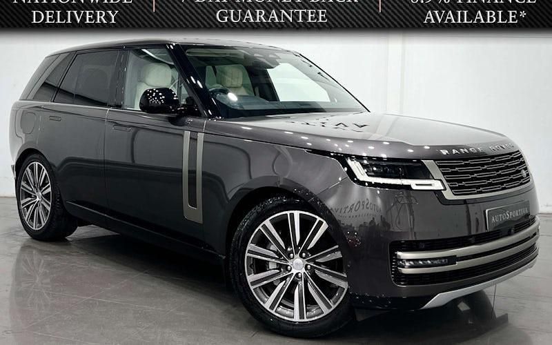 Used 2026 Land Rover Range Rover SE SUV | £76,990 - Image 1/3