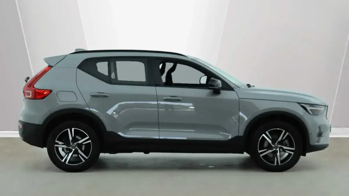 Used Volvo XC40 Plus 163 HP (119 kW) 2024 SUV