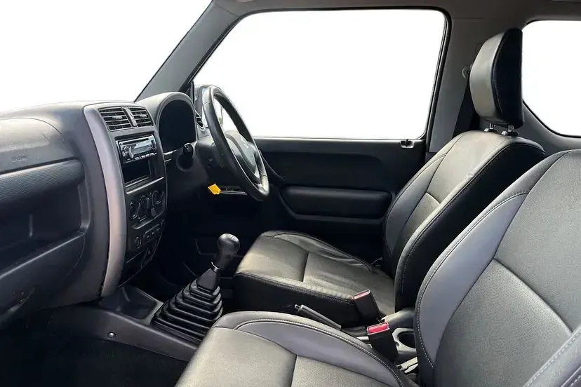 Used Suzuki Jimny SZ4 84 HP (61 kW) 2017 Other SUV