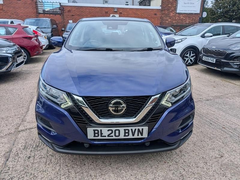 Used Nissan Qashqai Acenta Premium 115 HP (84 kW) 2020 Blue SUV