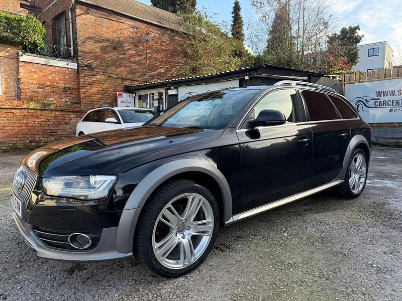 Used Audi A4 Allroad Sport 190 HP (139 kW) 2015 Black Estate