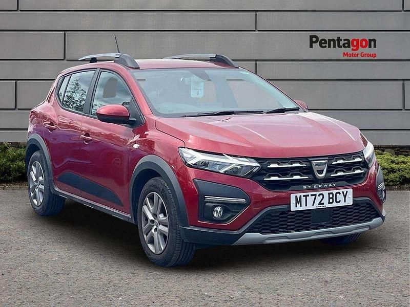 Red Used 2022 Dacia Sandero Comfort Hatchback | £13,495 (A bit pricey) - Image 1/4