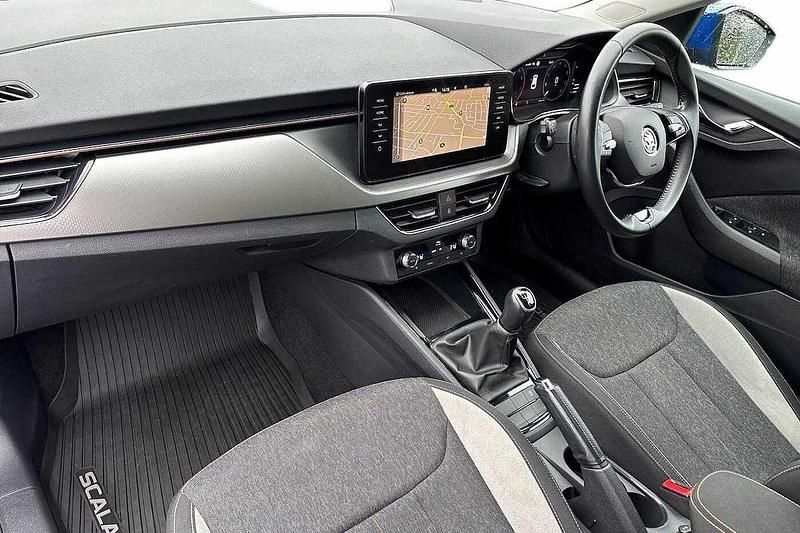 Used Skoda 110 R SE L 81 HP (59 kW) 2022 Energy blue Estate