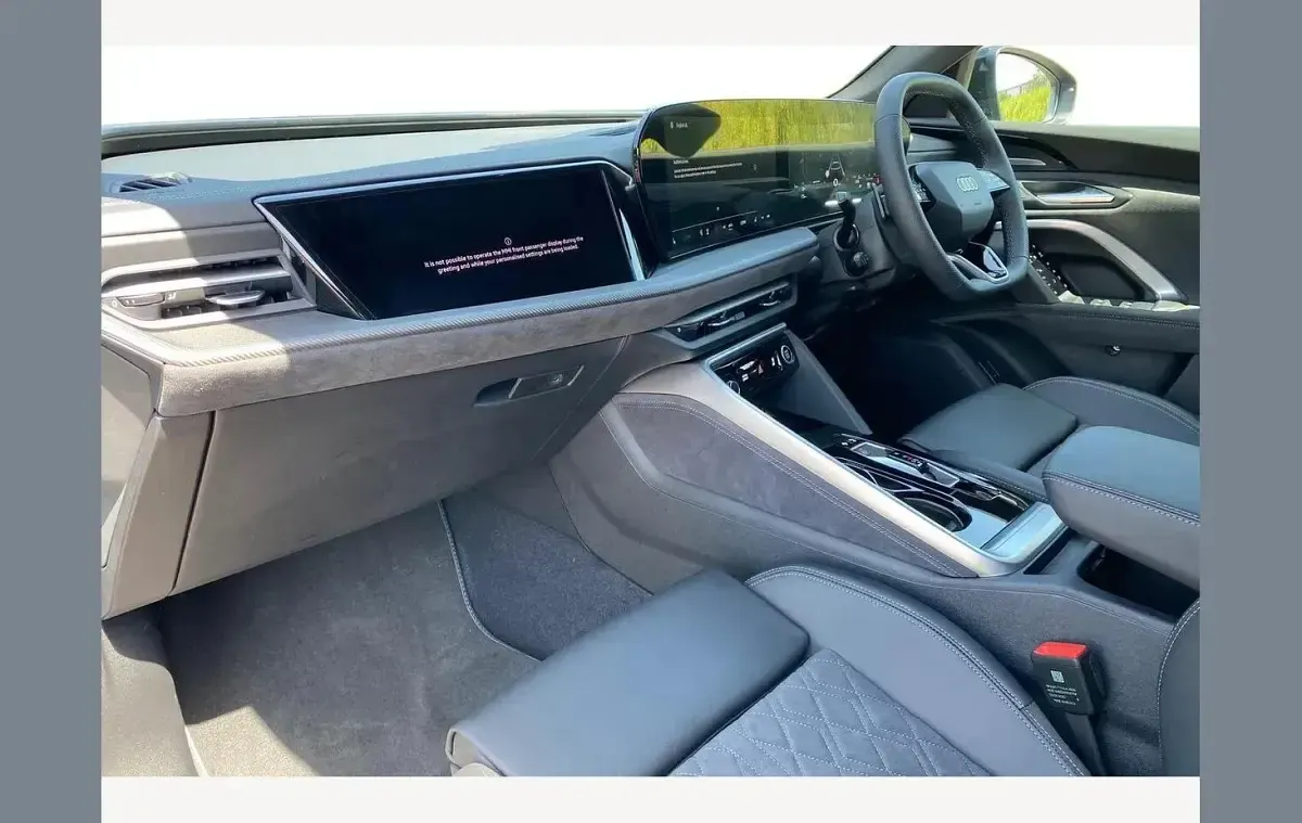 New Audi Q5 Advanced 204 HP (150 kW) 2025 Grey SUV