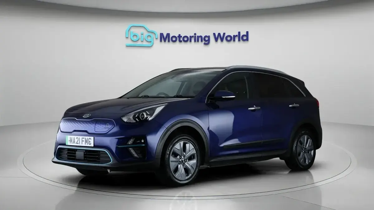 Used Kia Niro 150 kW (204 HP) 2021 Blue SUV