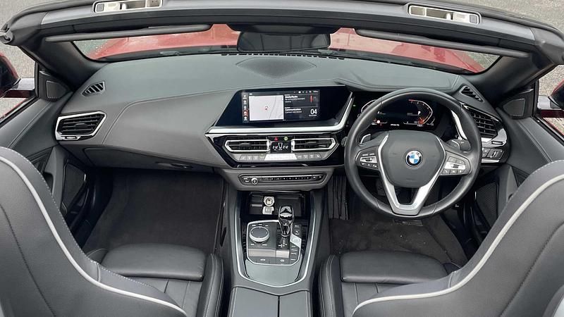 Used BMW Z4 Sport Line 194 HP (142 kW) 2022 Red Cabriolet