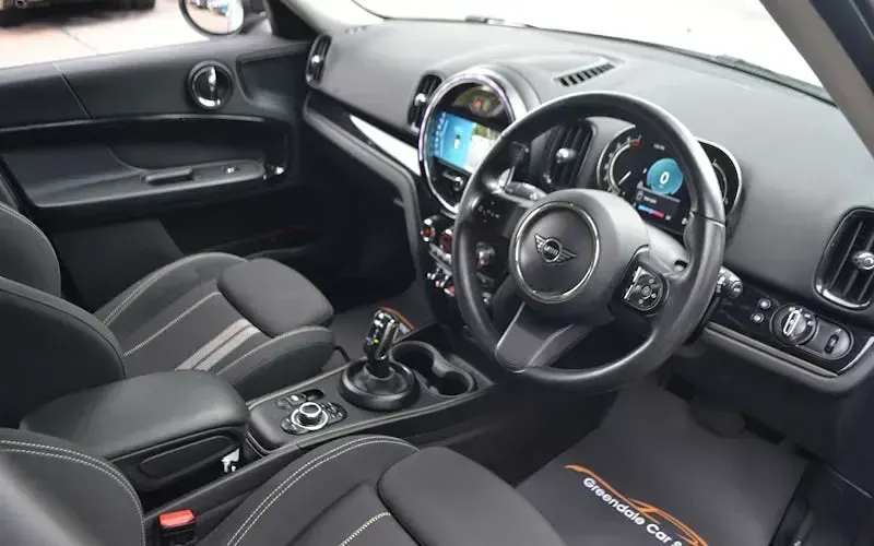 Used Mini Cooper S Classic 178 HP (130 kW) 2022 Hatchback