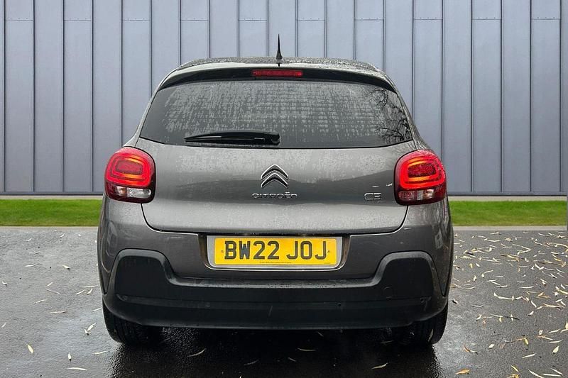 Used Citroën C3 PureTech 82 HP (60 kW) 2022 Grey Hatchback