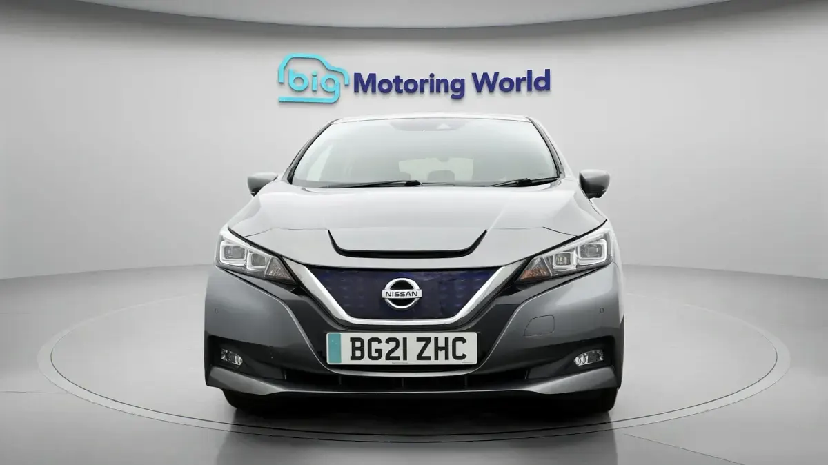 Used Nissan Leaf Tekna 110 kW (150 HP) 2021 Hatchback