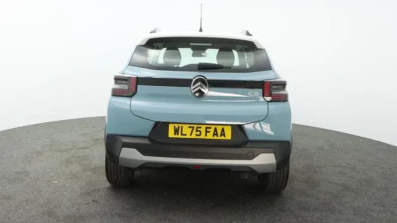 Used Citroën C3 101 HP (74 kW) 2026 Blue SUV