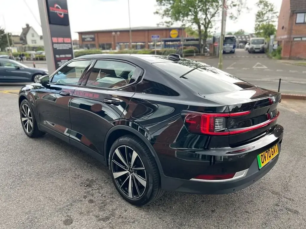 Usado Polestar 2 Pilot 300 kW (408 CV) 2020 Negro Utilitario