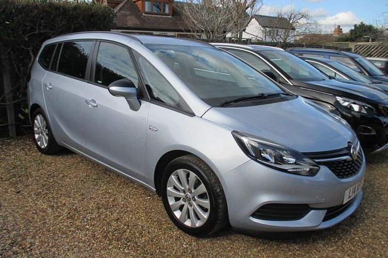 Used Vauxhall Zafira Tourer Design Edition 140 HP (102 kW) 2017 MPV