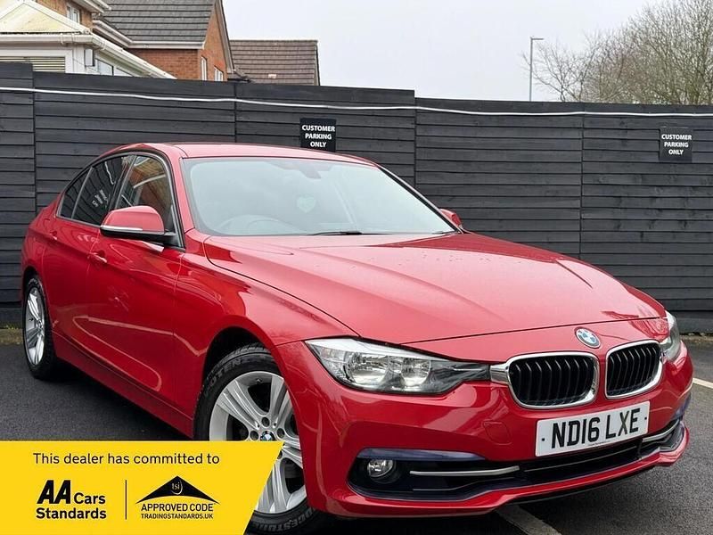 Used BMW 320 Sport Line 2016 Red Sedan