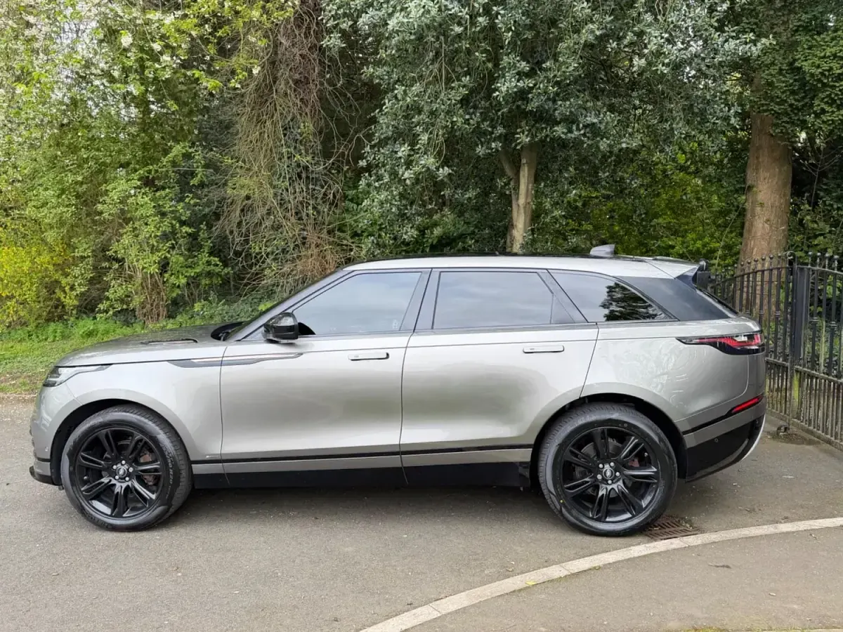 Used Land Rover Range Rover Velar SE Dynamic 2018 Silver SUV