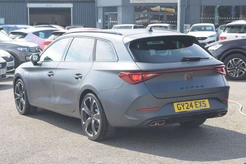 Used Cupra Leon VZ2 241 HP (177 kW) 2024 Grey Estate