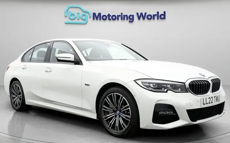 Used BMW 330e M Sport 292 HP (214 kW) 2022 Sedan