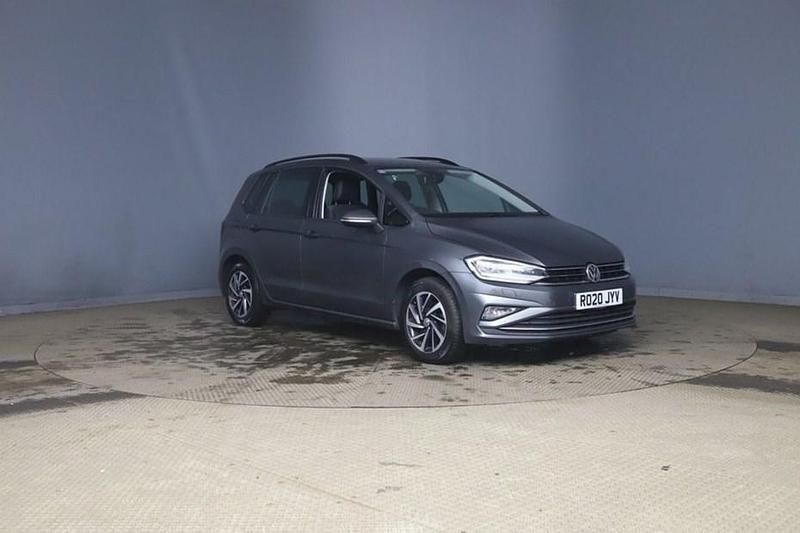 Używany VW Golf VII Match 150 KM (110 kW) 2020 Szary Hatchback