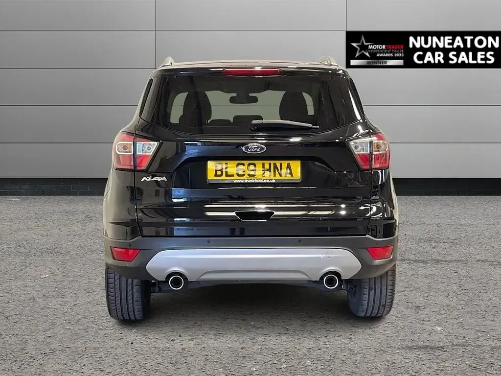 Used Ford Kuga Titanium 120 HP (88 kW) 2019 Black SUV