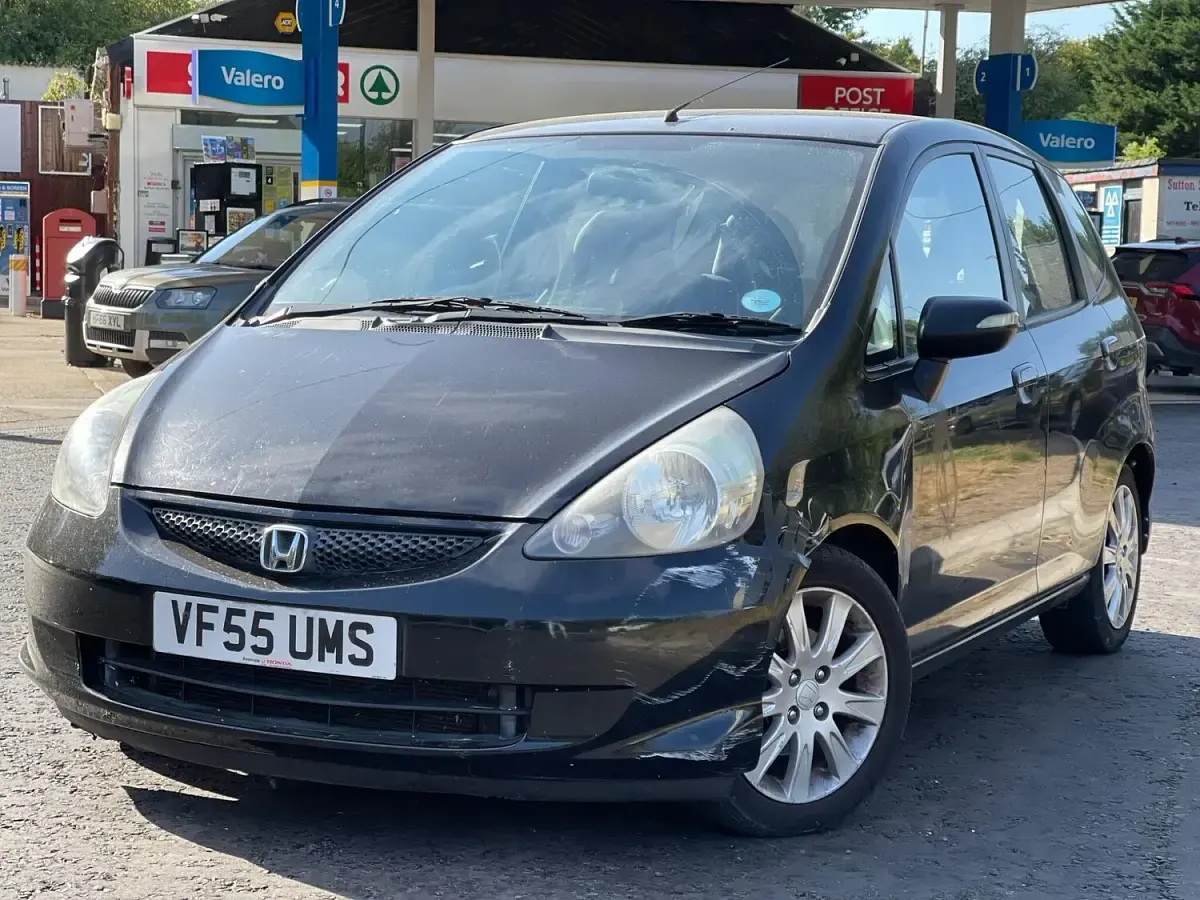 Used Honda Jazz SE 83 HP (61 kW) 2006 Black Hatchback