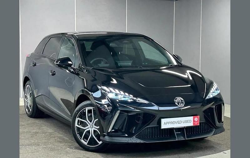 Black New 2025 MG MG4 EV Trophy Hatchback | £22,445 (Super price) - Image 1/4