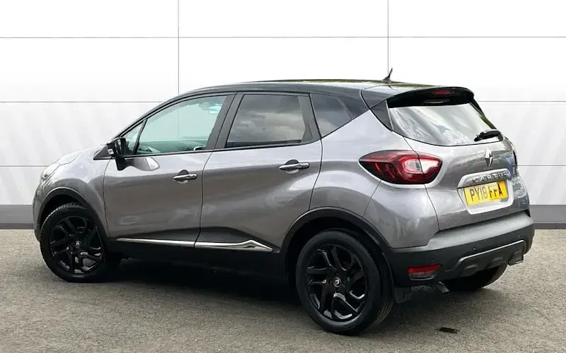 Used Renault Captur Iconic 90 HP (66 kW) 2018 Other SUV