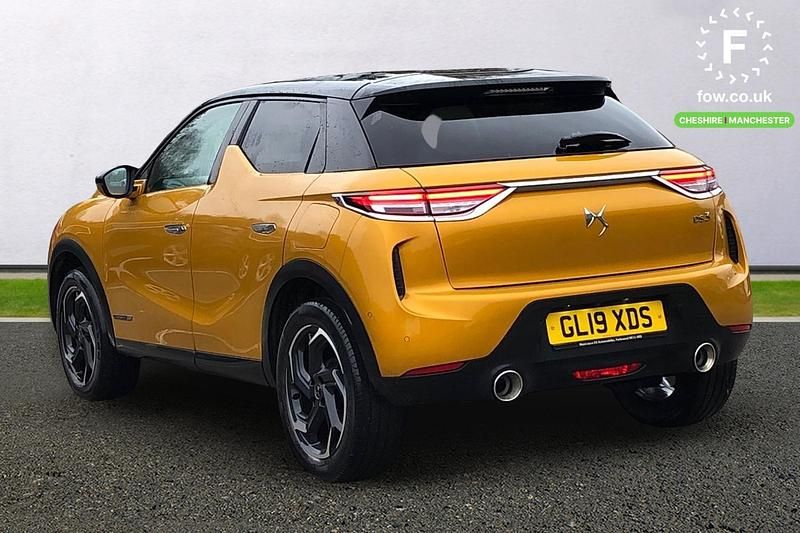 Used DS Automobiles DS3 Ultra Prestige 155 HP (114 kW) 2019 Gold Hatchback