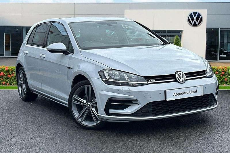 Silver Used 2019 VW Golf VII R-line Hatchback | £16,499 (A bit pricey) - Image 1/4