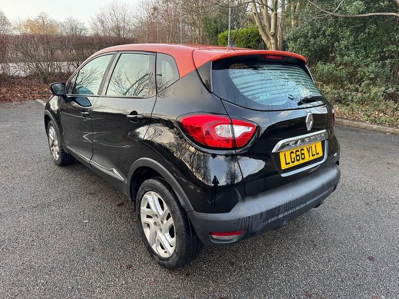 Second-hand Renault Captur Dynamique 2016 Negru SUV