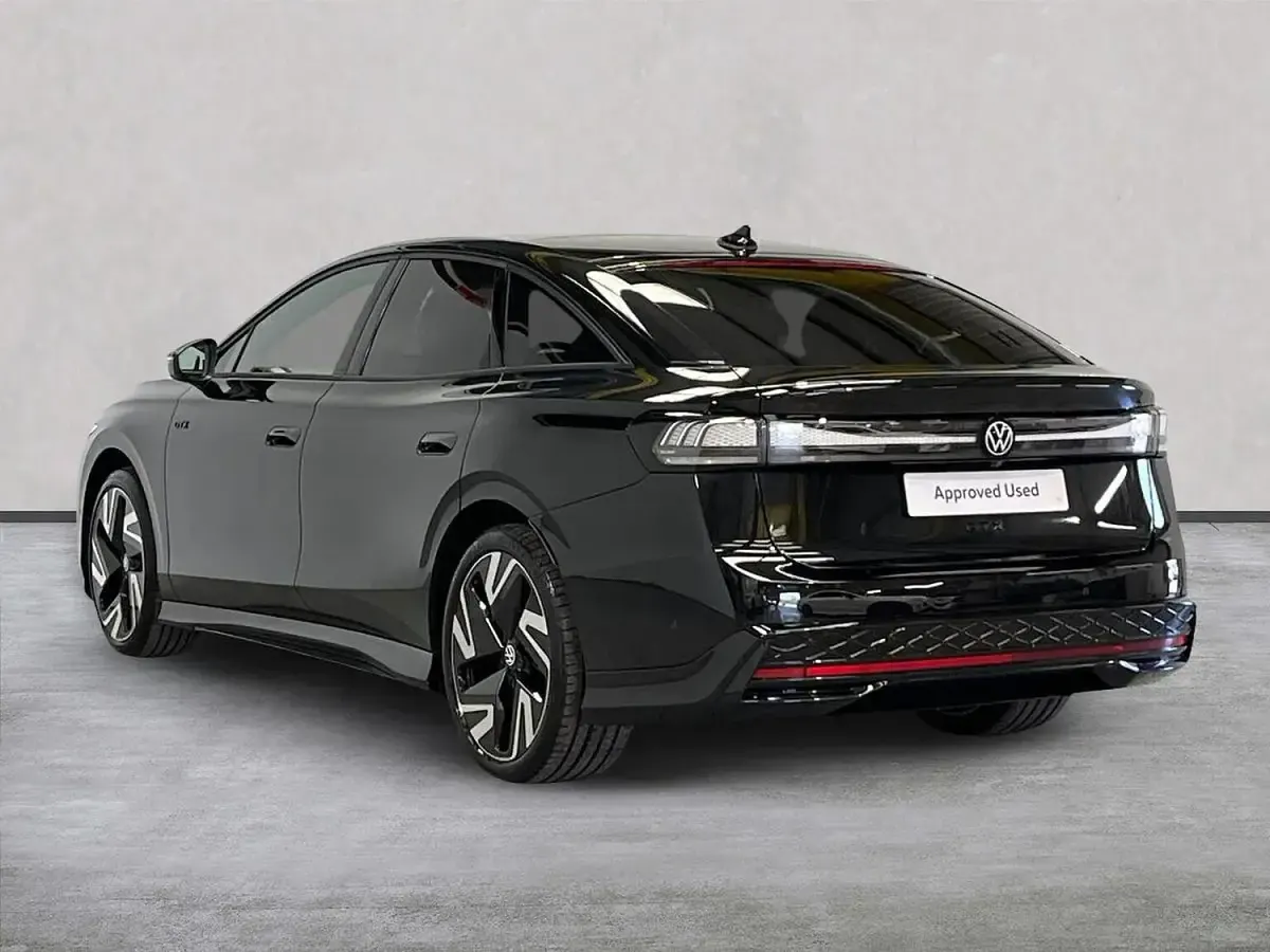 New VW ID.7 GTX 250 kW (340 HP) 2026 Black Hatchback