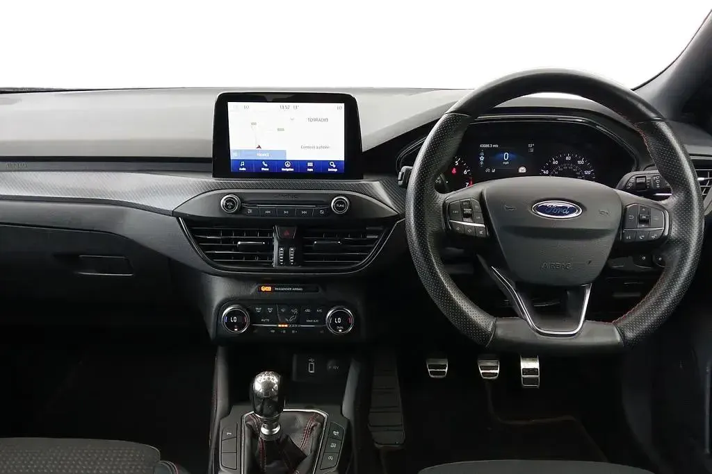 Used Ford Focus ST-Line X 125 HP (91 kW) 2019 Red Hatchback