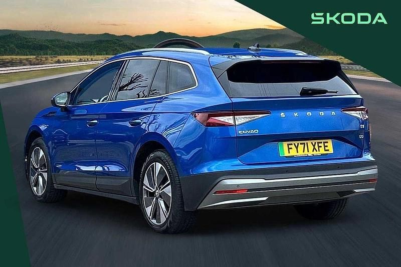 Used Skoda Enyaq iV Suite 97 kW (132 HP) 2021 Race blue metallic SUV