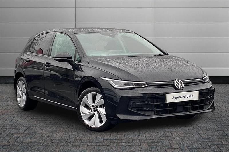 Used VW Golf VIII Match 204 HP (150 kW) 2025 Grenadilla black Hatchback
