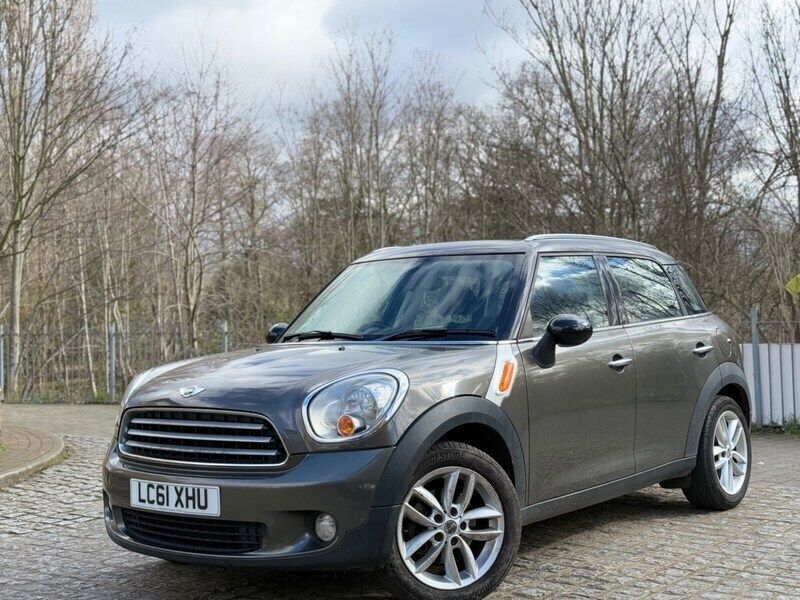 Grey Used 2011 Mini Cooper Countryman SUV | £2,290 (Fair price) - Image 1/4
