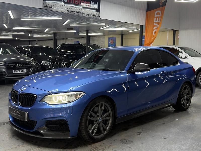 Used BMW M235 Luxury Line 2015 Blue Coupe